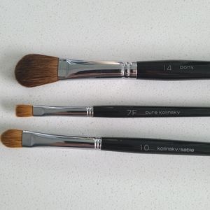 Shu Uemura natural hair makeup brush set